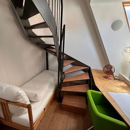 Stadtflair Freising - Moderne Wohnung Im Zentrum エクステリア 写真