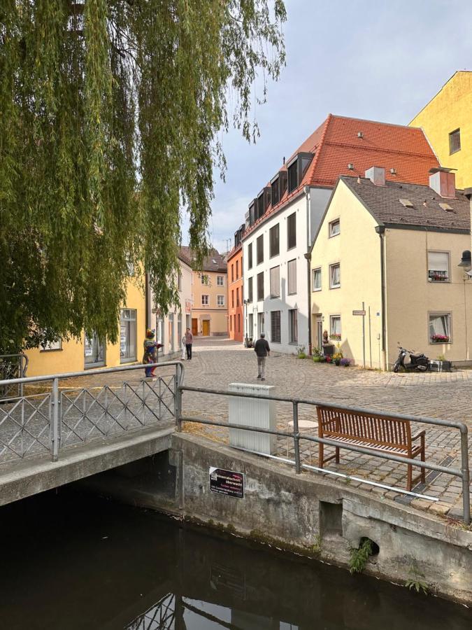 Stadtflair Freising - Moderne Wohnung Im Zentrum エクステリア 写真