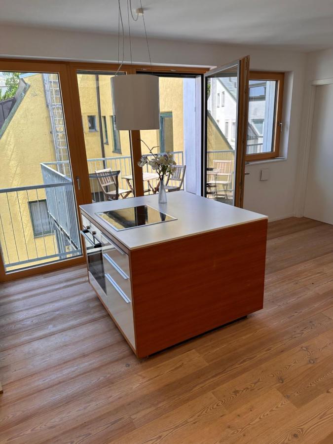 Stadtflair Freising - Moderne Wohnung Im Zentrum エクステリア 写真